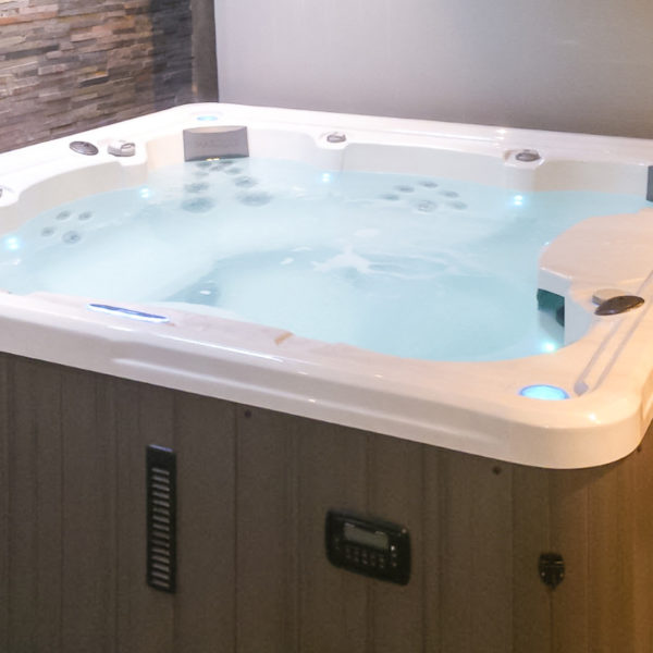 Pool and Spa Service indoor hot tub 4c